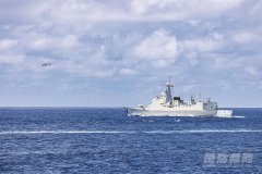 南舰正施行和备巡查使命